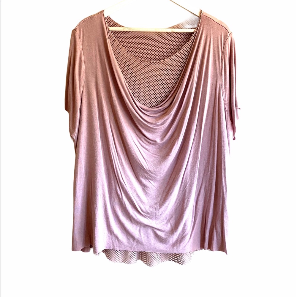 Livi Active Drape Neck Active Shirt Mauve size 24
